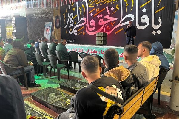 آغاز سفر معنوی دانش‌آموزان پسر ملارد به مناطق عملیاتی جنوب کشور