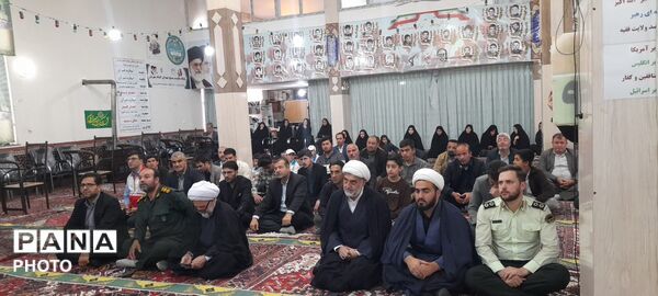 هفتمین اجلاس سراسری نماز دانش‌آموزی در شهر مهربان 