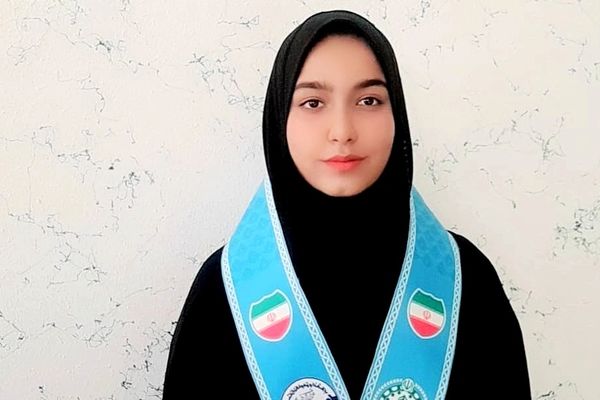 سیزده آبان یادگار عزت و ایستادگی ملت ایران است