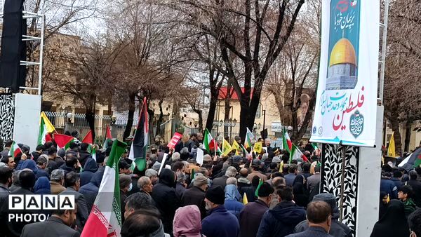 فریاد همدلی مردم شهرستان لردگان در راهپیمایی روز قدس