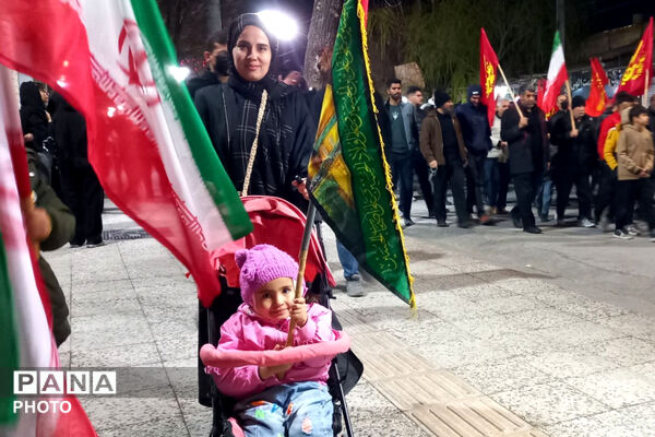 دهه نودی‌های پای کار انقلاب