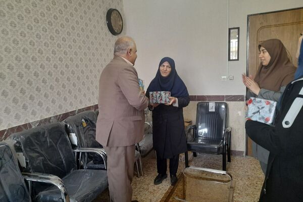 بازدید مدیر و کارشناسان سازمان دانش‌آموزی کردستان از مدارس سنندج