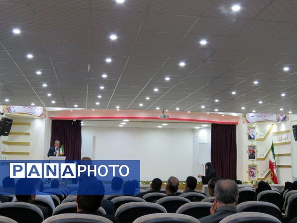 برگزاری جلسه مدیران آموزشگاه‌های سطح شهرستان خلیل آباد