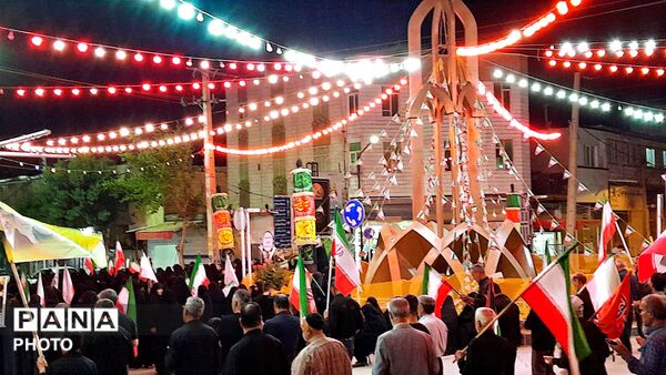 مراسم عزاداری شب های دهه اول محرم در شهرستان درگزین با حضور عزاداران شهر شاهنجرین