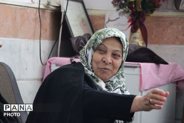 اجرای طرح خاطره سازان با حضور مدیر آموزش وپرورش شهرستان در آموزشگاه موسی صدر آشخانه
