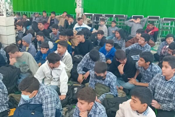 برگزاری پیاده‌روی عظیم فاطمیه در فیروزکوه