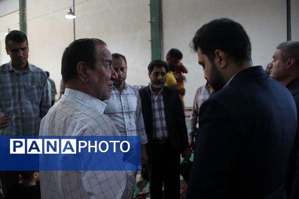 برگزاری نماز جمعه شهر قیامدشت با حضور رئیس اداره آموزش و پرورش ناحیه یک شهرری