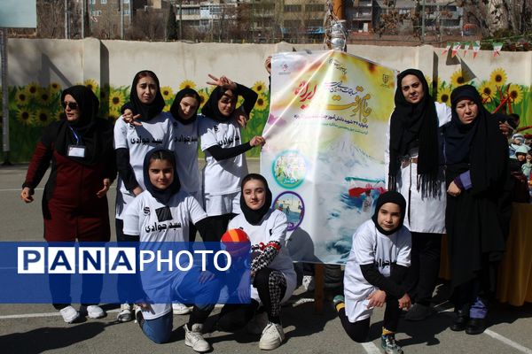 مسابقات «جام اقتدار» در دبیرستان سیدجواد جوادی ناحیه 1 کرج 