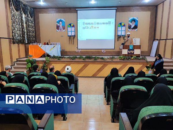 همایش تجلیل از دانش‌آموزان انجمن اسلامی شهرستان مانه و سملقان