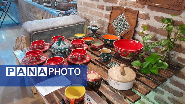 برپایی نمایشگاه صنایع‌دستی‌و سوغات در البرز