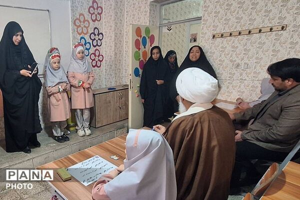 روایت یک دیدار در مدرسه با دختر شهید