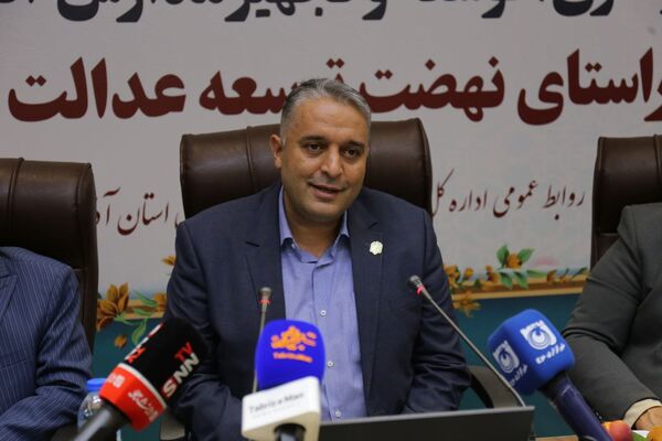 نشست خبری مدیرکل نوسازی، توسعه و تجهیز مدارس آذربایجان شرقی