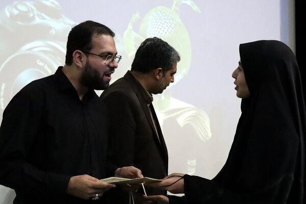 آیین تجلیل از دختران دانش‌آموز خبرنگار منتخب پانا شهرستان‌های استان تهران