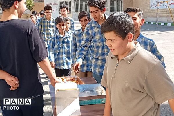 آیین استقبال از دانش‌آموزان پایه هفتم،مدرسه شهید فتوحی