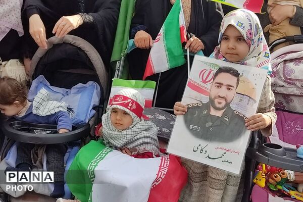 طنین لبیک به ایران امام‌رضایی؛ تجلی وحدت مدیران و بسیجیان در رزمایش بزرگ اقتدار