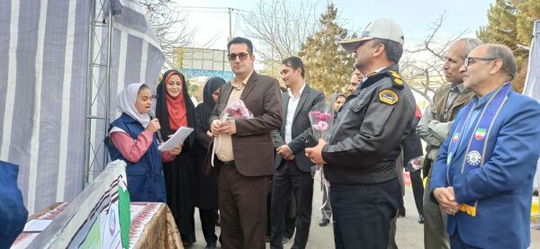 ماها؛ هفته فرهنگ و هنر مدارس ایران 