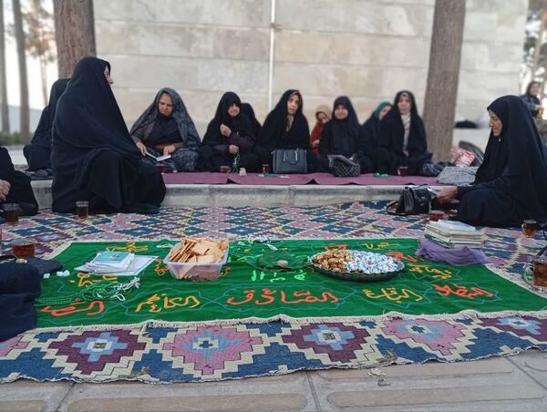 برگزاری ختم صلوات در پارک بانوان قائم شهرستان کاشمر