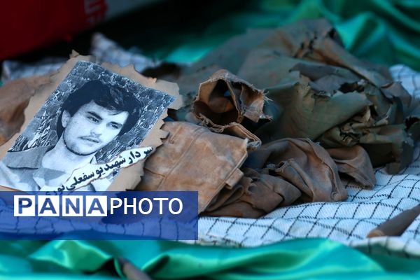 هفتمین کنگره شهدای معلم و بیش از ۱۱۰۰ دانش آموز شهید منطقه ۱۶