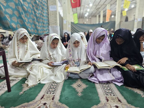 جوانه‌های بندگی؛ اعتکاف دانش‌آموزی 