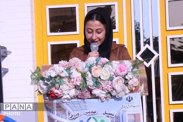 هنرستان تراز شهید سادلجی میزبان المپیاد ورزشی به مناسبت هفته تربیت بدنی 