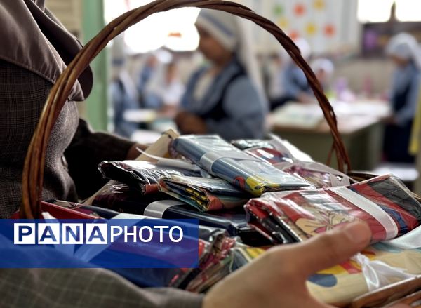 شکوفه های لبخند در آموزشگاه شاهد فرهنگ پیشوا؛ جشن روز دختر با رنگ شادی و هدیه