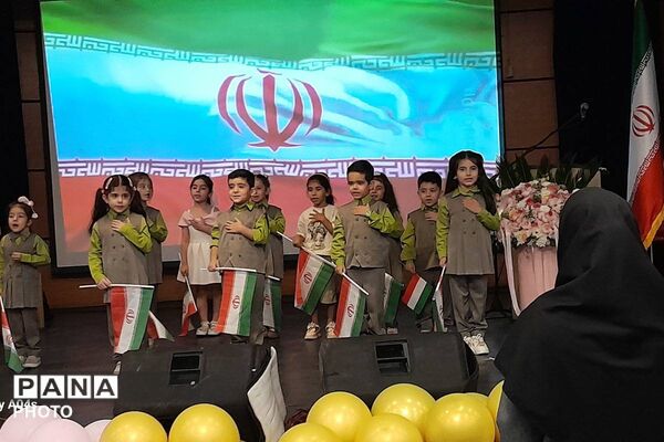 روایت «خانه رشد» در «قصه رشد» ورامین با اجرای کودکان
