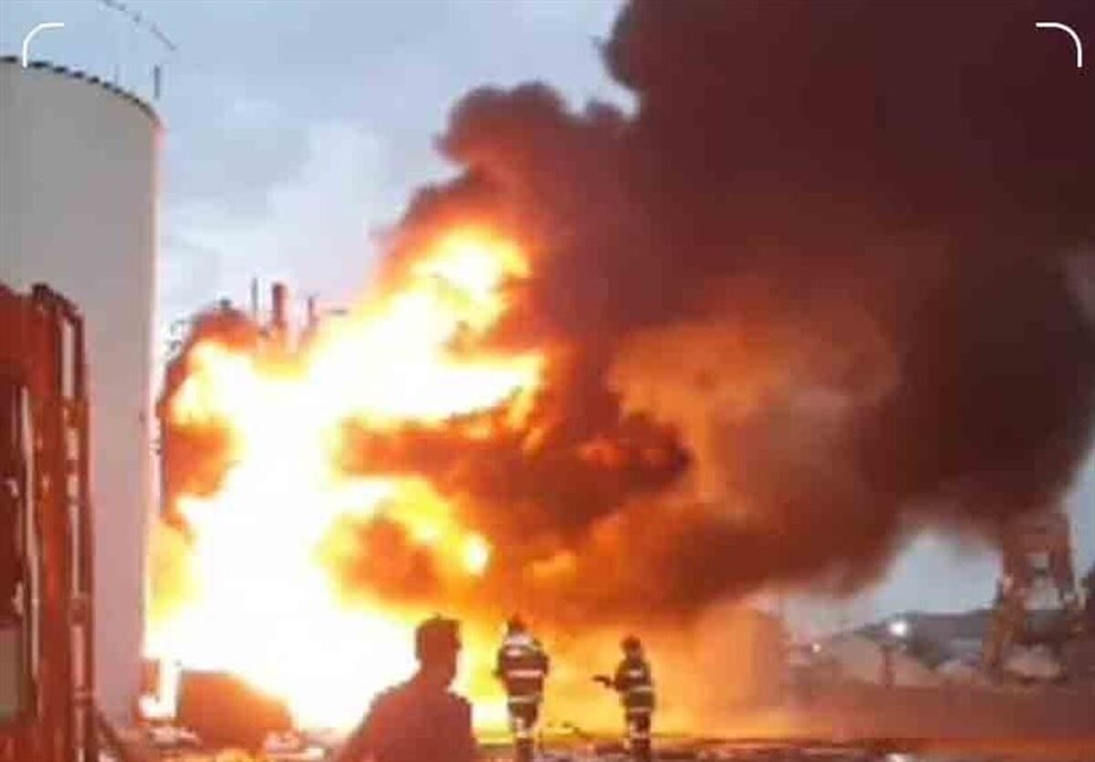 افزایش مصدومان حادثه آتش‌سوزی گرمسار به ۱۰ نفر