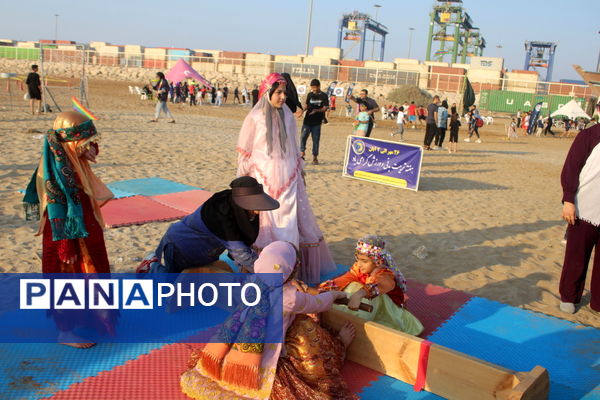 جشنواره بازی و ورزش های همگانی در ساحل بوشهر