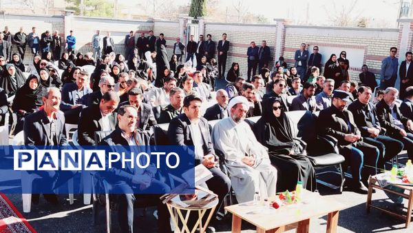 افتتاح دبستان ۱۲ کلاسه در شهر کره‌ای سرچهان