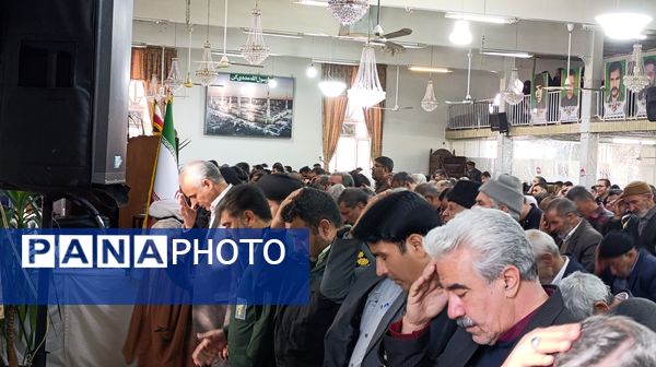 نماز عبادی سیاسی جمعه  شهر خور در روستای بوژمهران 