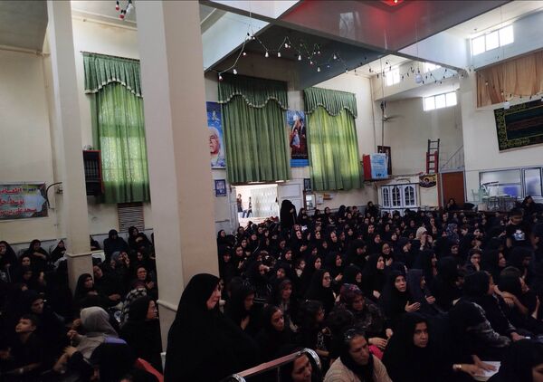 مراسم ظهر تاسوعا حسینی در مسجد شهدای گمنام 