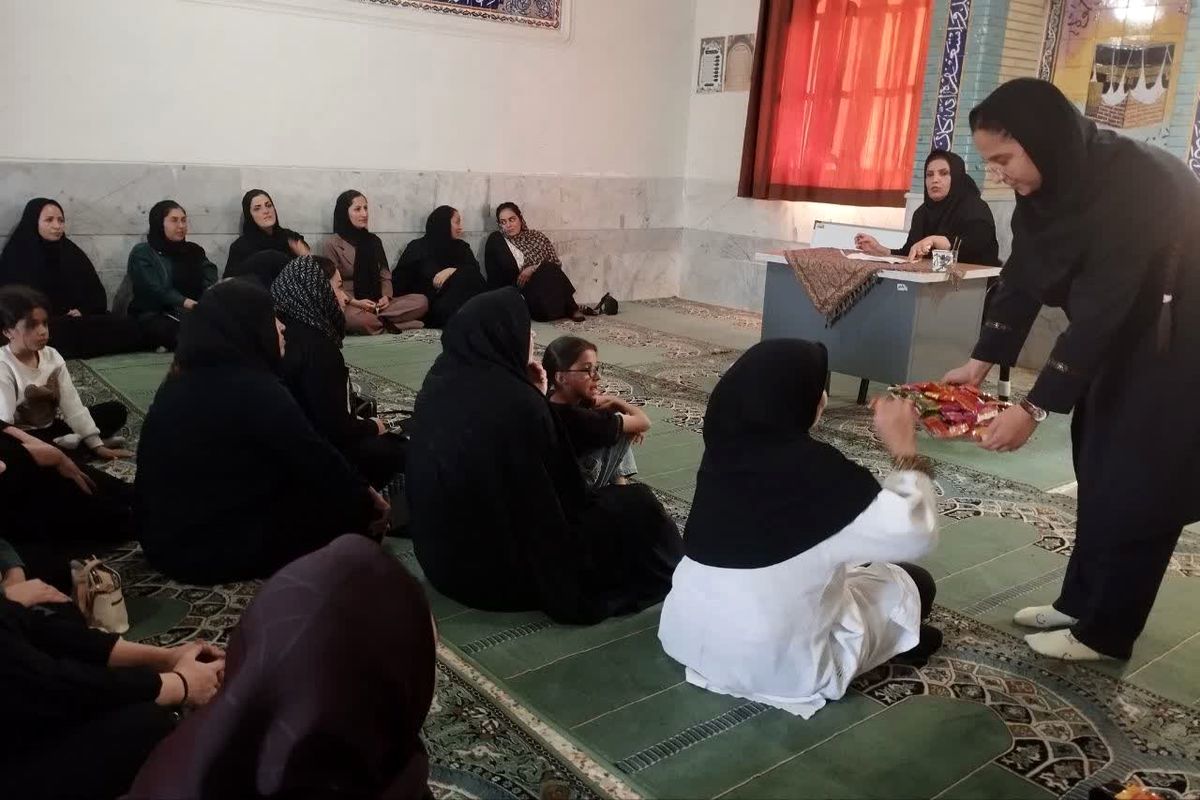 اندیشیدن باید از کلاس درس آغاز شود