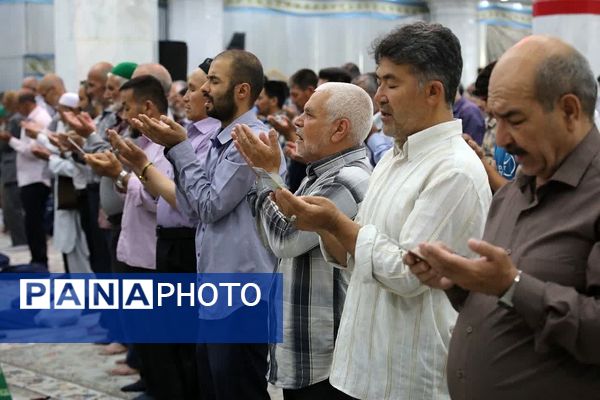 اقامه نماز عیدقربان در باقرشهر 
