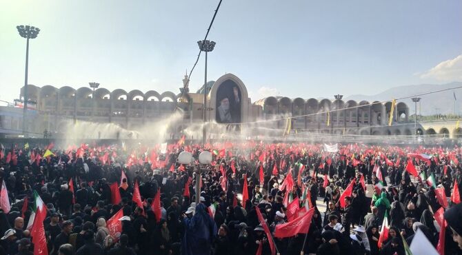 اجتماع میلیونی باید برخاست