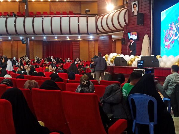 همایش مادر دختری در ساختمان صبا مشهد