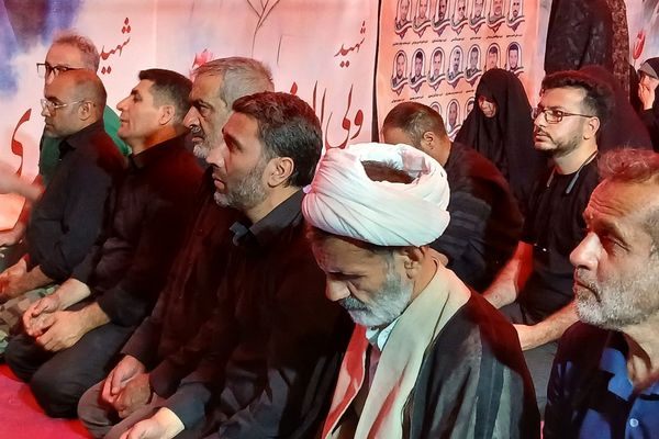 برپایی موکب «عشاق الحسین(ع)» سازمان دانش‌آموزی شهرستانهای تهران در مسیر زائران اربعین