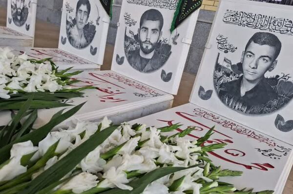 میثاق استاندار و مسئولان استانی با شهدا در سفر به زرقان