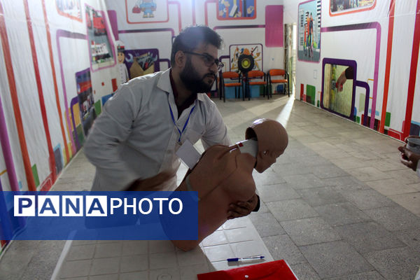 رقابت‌های مراقبین سلامت قم در بخش امداد و نجات