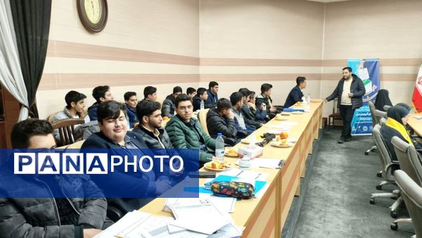 انتخابات سیزدهمین دوره مجلس دانش‌آموزی در آذربایجان شرقی