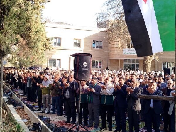 برگزاری نماز عید فطر در باغ ملی آشخانه