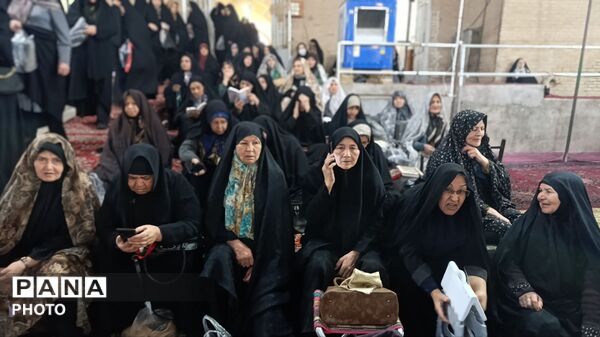 نماز عید بندگی در مسجد جامع نیشابور 