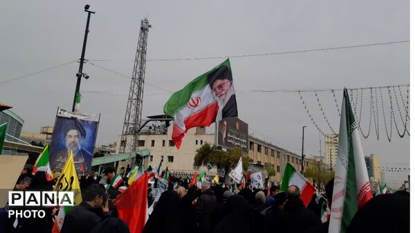 خروش مردمان مشهدی در راهپیمایی حماسی روز قدس 