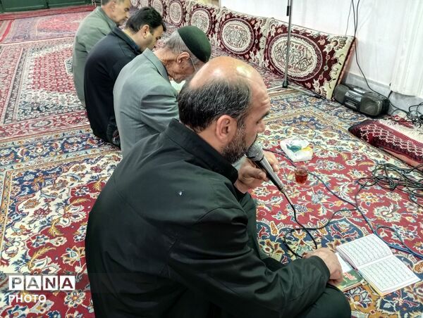 قرائت دعای ندبه در نیشابور