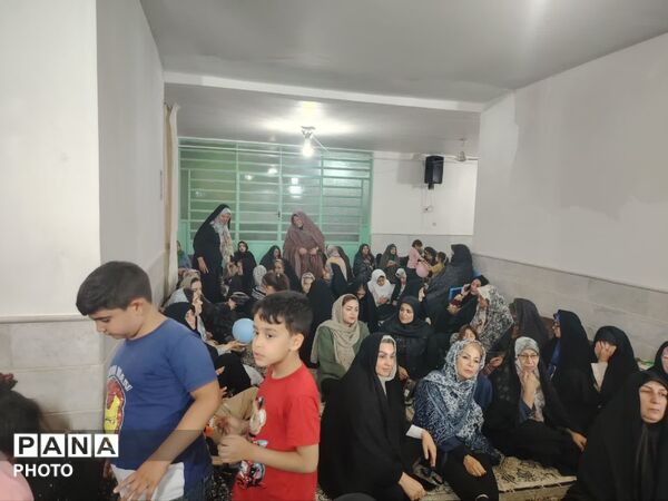 حسینیه صالح آباد میزبان جشن غدیرخم 