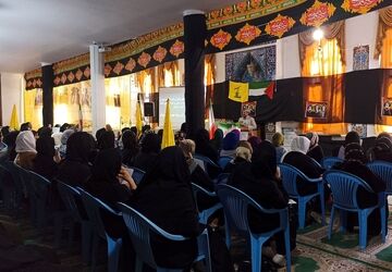 تجمع و گردهمایی بانوان شهرستان مریوان به‌مناسبت شهادت سیدمقاومت