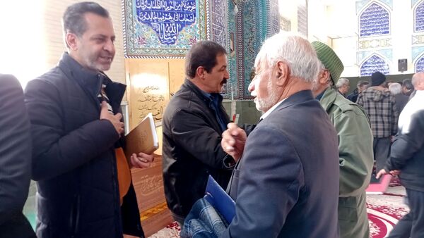 نماز جمعه و برپایی میز خدمت در شهر سورشجان