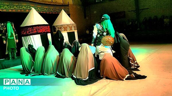 شب نخست نمایش آیینی «زخمی‌ترین یار زینب(س)» در کمالشهر کرج 