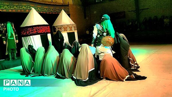 شب نخست نمایش آیینی «زخمی‌ترین یار زینب(س)» در کمالشهر کرج 
