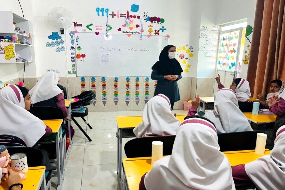 برنامه‌های هفته سلامت در مدارس پارسیان