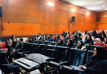 نشست راهنمای عملیاتی برای معلمان ابتدایی و مربیان پرورشی 